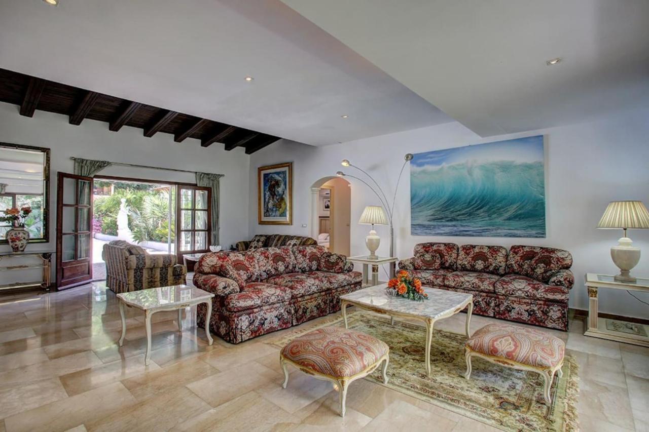 Exclusive Villa Las Palmeras Puerto Banus With Heated Private Swimming Pool, Marbella, Spain Extérieur photo