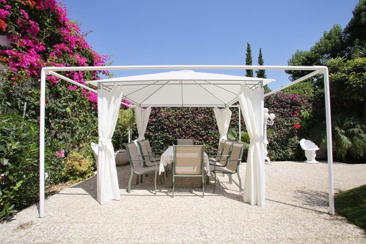 Exclusive Villa Las Palmeras Puerto Banus With Heated Private Swimming Pool, Marbella, Spain Extérieur photo